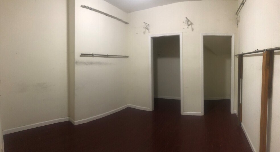 More Photos Of 412-414 E 12th St, Oakland Storefront Retail Residential For Sale