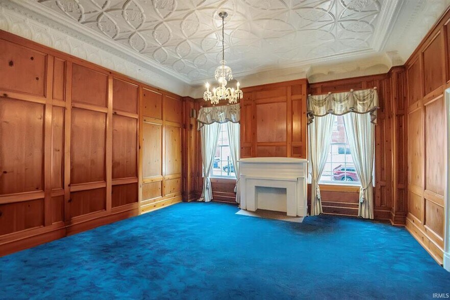 More Photos Of 505 Main St, Vincennes Office Residential For Sale