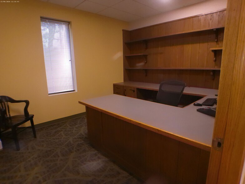More Photos Of 480 Yuma St, Denver Office For Sale