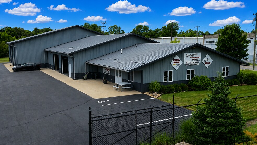 Primary Photo Of 1601 Sheridan Ave, Springfield Warehouse For Sale