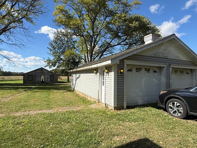 More Photos Of 6423 IL-184, Royalton Land For Sale