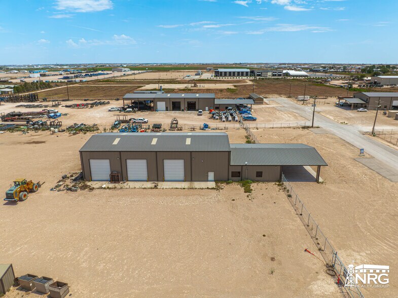 More Photos Of 1403 E County Road 119, Midland Warehouse For Sale