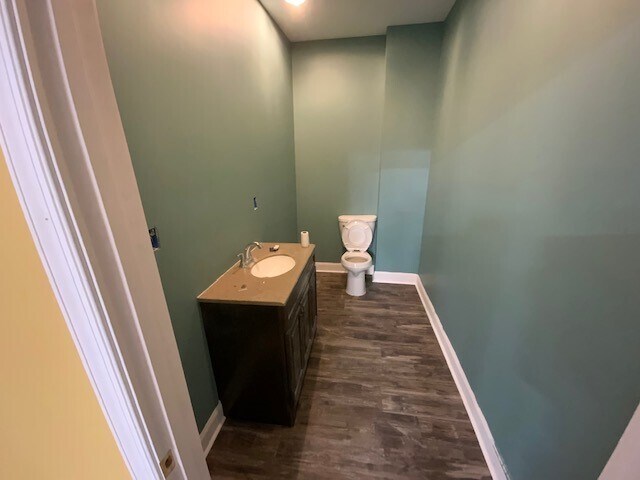 More Photos Of 15268 Kings, Montross Light Distribution For Sale