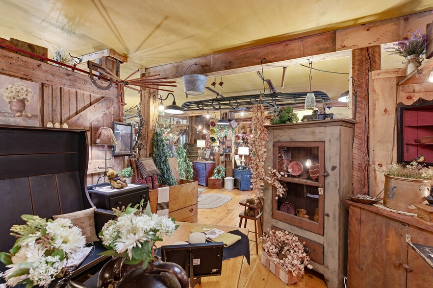 More Photos Of 953 Victory Hwy, Burrillville Bar For Sale