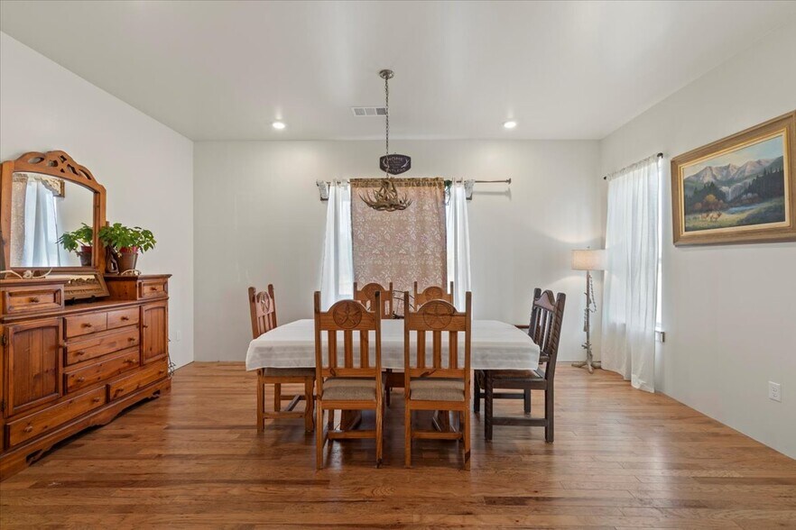 More Photos Of 16508 N Fm 973 Rd, Manor Specialty For Sale