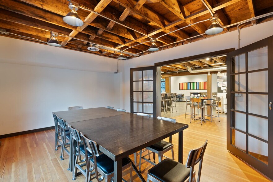 More Photos Of 1801 E 11th Ave, Spokane Restaurant For Sale