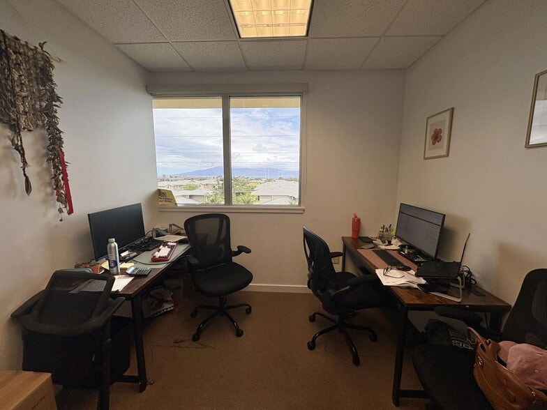More Photos Of 40 Kupuohi St, Lahaina Medical For Sale