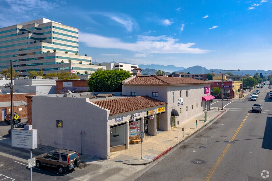 More Photos Of 301-307 N Brand Blvd, Glendale Storefront For Lease