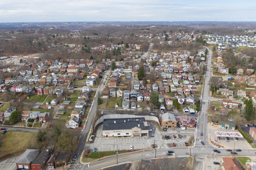 More Photos Of 513 Perry Hwy, Pittsburgh Drugstore For Sale