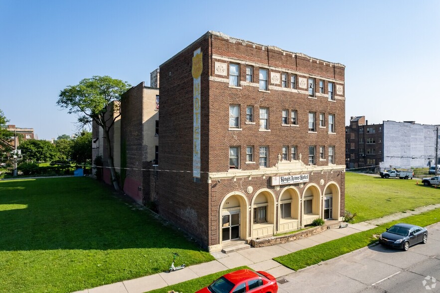 Primary Photo Of 470 Martin Luther King Jr Blvd, Detroit Multifamily For Sale