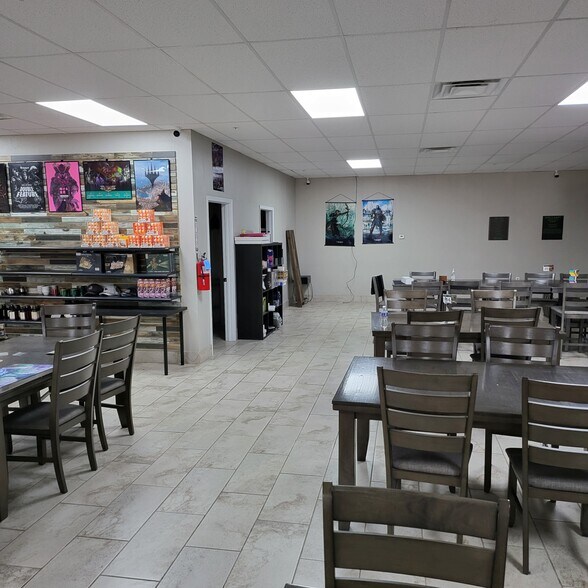 More Photos Of 1131 Fort Worth Dr, Denton Storefront Retail Office For Sale