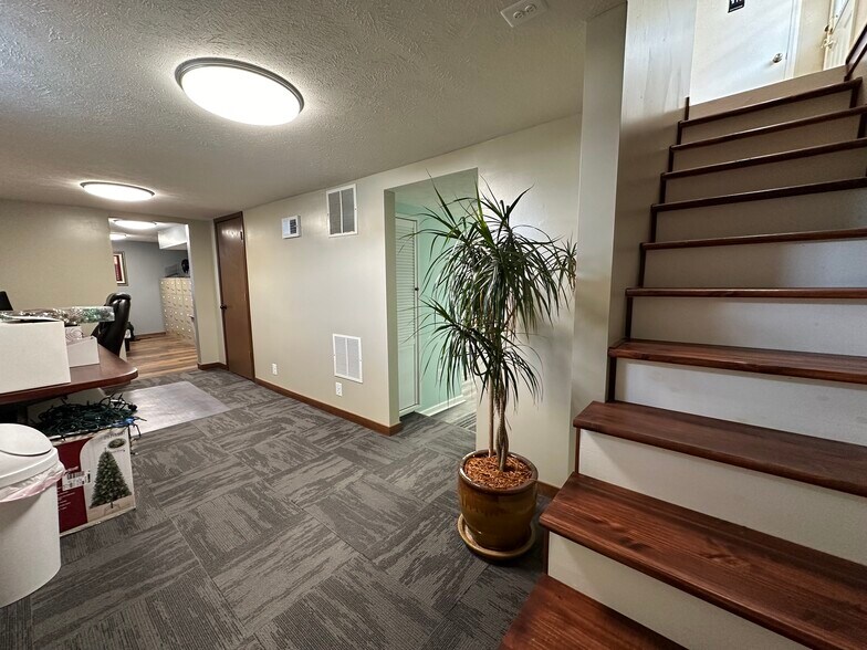 More Photos Of 3325 A St, Lincoln Office For Sale