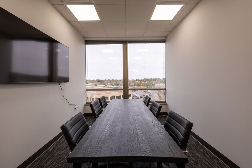 More Photos Of 8400 E Crescent Pky, Greenwood Village Coworking Space