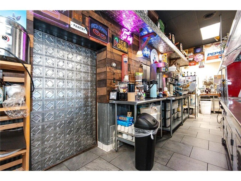 More Photos Of 102 E Centennial 84 Dr, New York Mills Restaurant For Sale