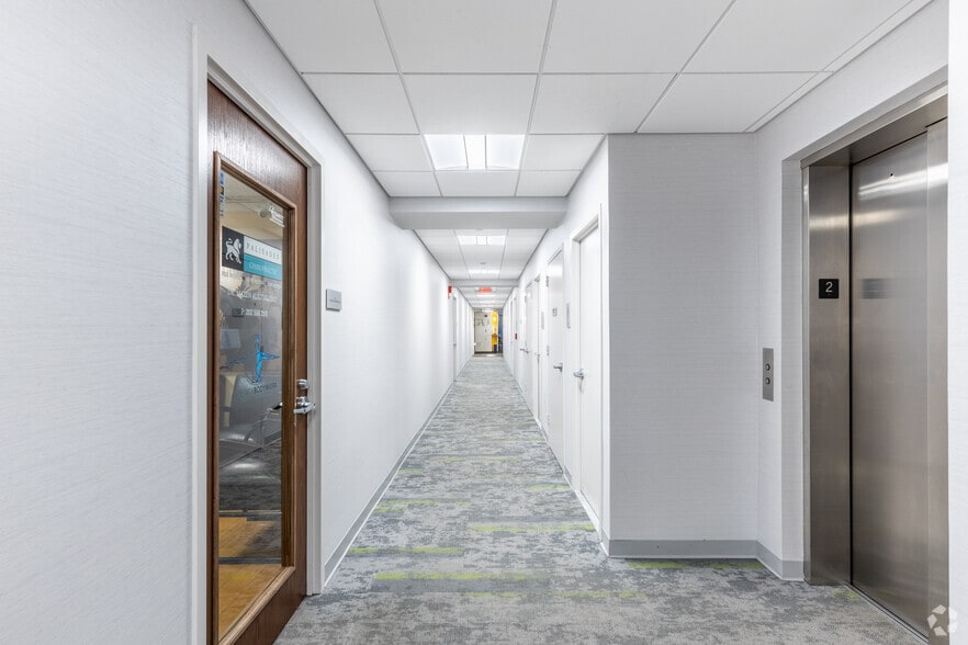 More Photos Of 5185 MacArthur Blvd NW, Washington Office For Lease