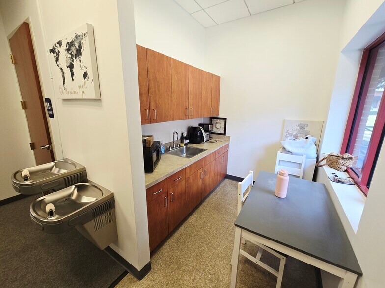 More Photos Of 765 Primera Blvd, Lake Mary Office For Lease