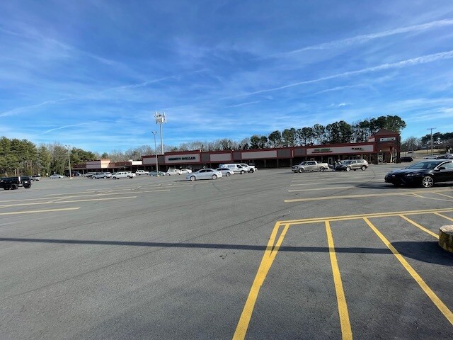 More Photos Of 3000-3284 Union Rd, Gastonia Unknown For Lease