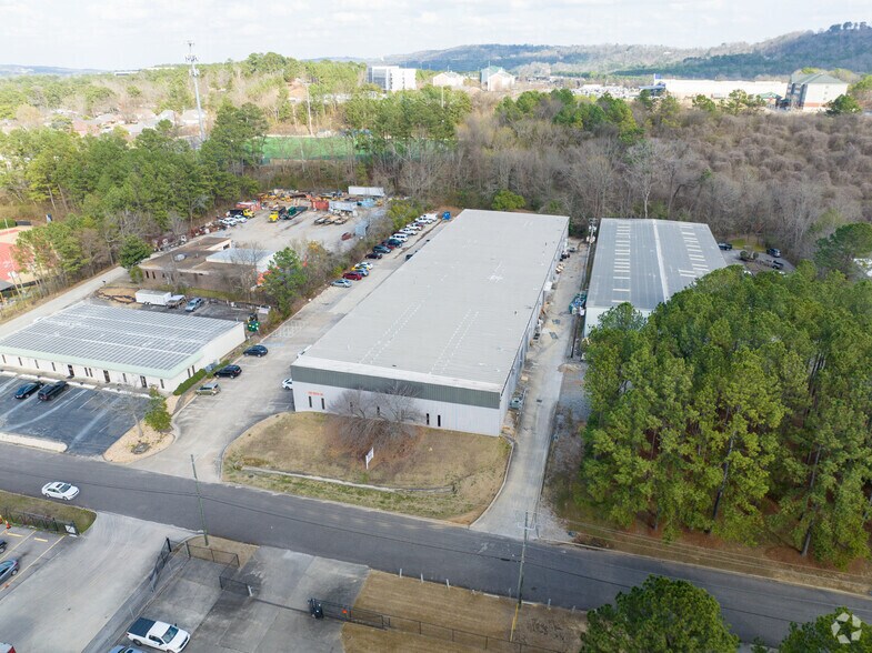 More Photos Of 280 Snow Dr, Birmingham Light Distribution For Lease