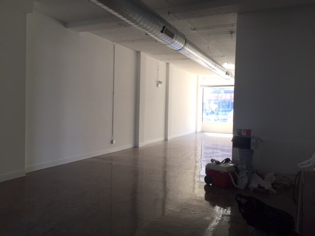 More Photos Of 2769-2787 N Milwaukee Ave, Chicago Coworking Space