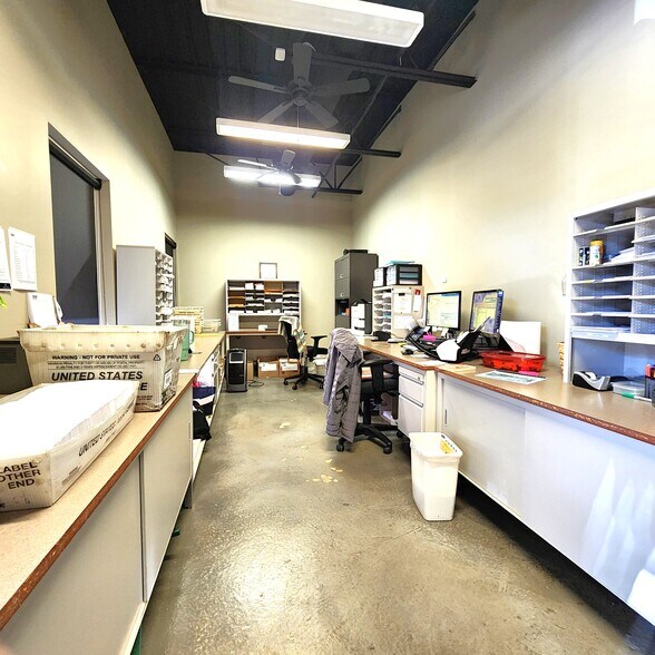 More Photos Of 817 NE 63rd St, Oklahoma City Office For Sale