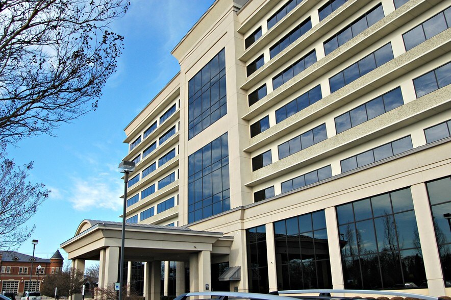 More Photos Of 2101 Clinton Ave, Huntsville Office For Lease