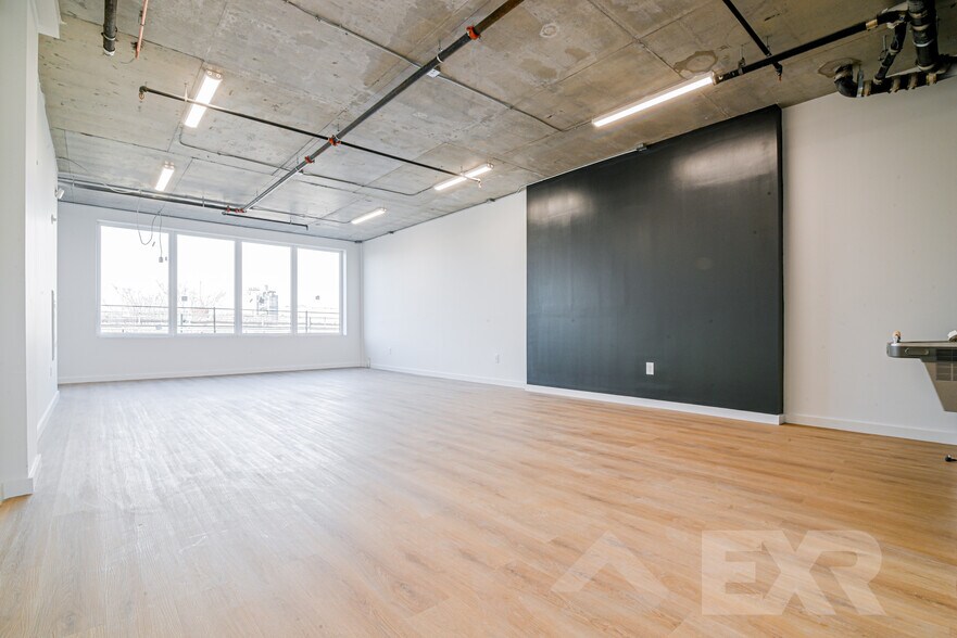 More Photos Of 1308 Myrtle Ave, Brooklyn Office For Lease