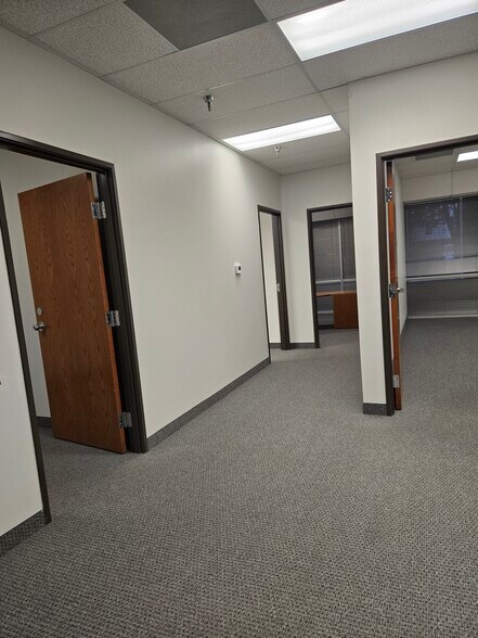 More Photos Of 2828 E Trinity Mills Rd, Carrollton Office For Lease