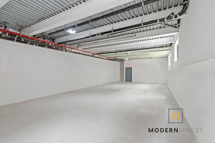 More Photos Of 5-01 47th Rd, Long Island City Apartments For Lease