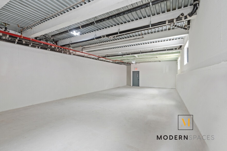 More Photos Of 5-01 47th Rd, Long Island City Apartments For Sale