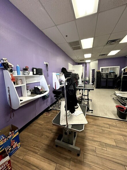 More Photos Of 6017-6025 E McKellips Rd, Mesa Unknown For Lease