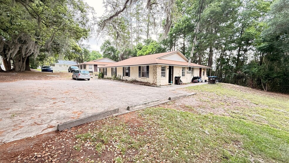 More Photos Of 11613 SE 57th Ave, Belleview Apartments For Sale