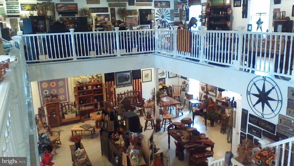 More Photos Of 7440 Valley Rd, Berkeley Springs General Retail For Lease