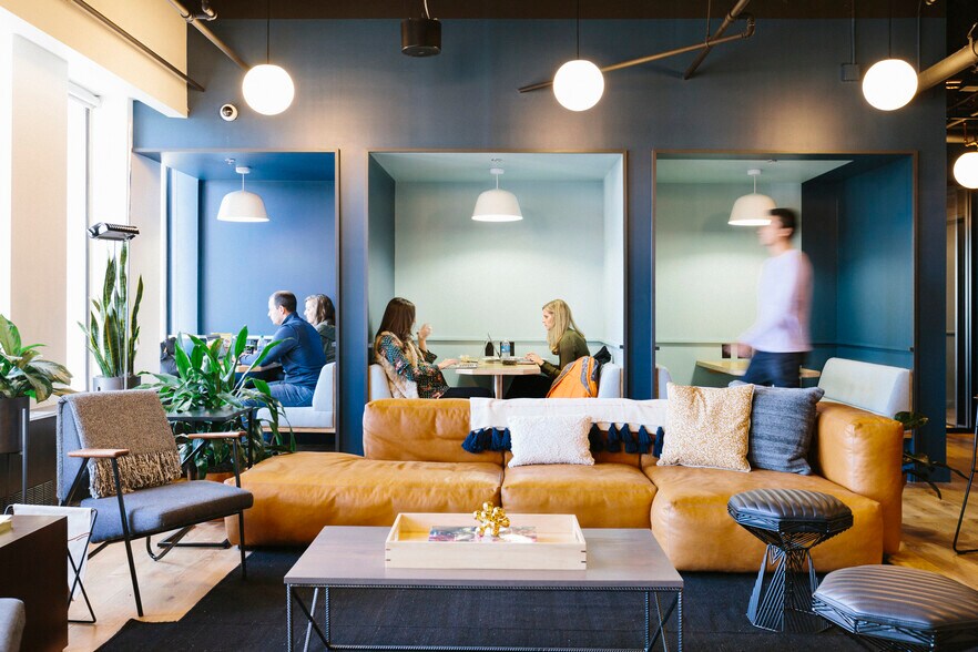 More Photos Of 1175 Peachtree St NE, Atlanta Office For Lease