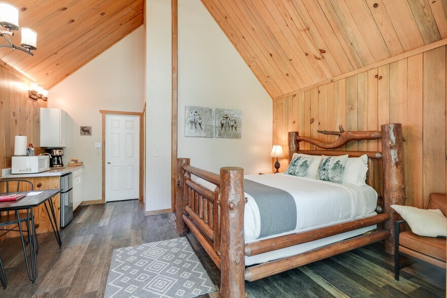 More Photos Of 2291 Highway 141, Trout Lake Hotel For Sale