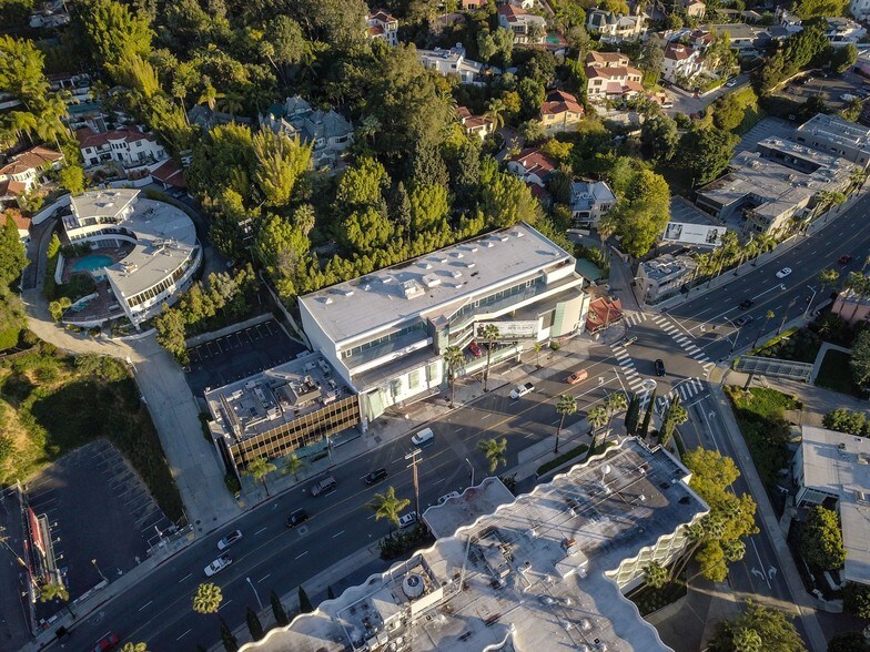 More Photos Of 8305 W Sunset Blvd, West Hollywood Office For Lease