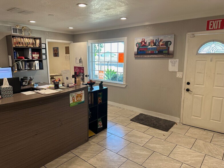 More Photos Of 1823 W San Bernardino Rd, West Covina Office For Sale