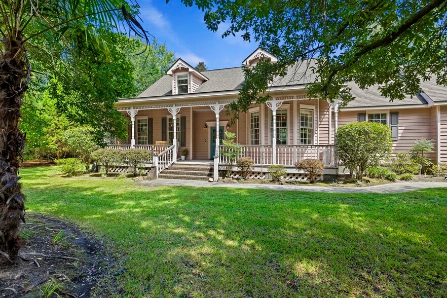More Photos Of 3168 Stanyarne Dr, Charleston Multifamily For Sale