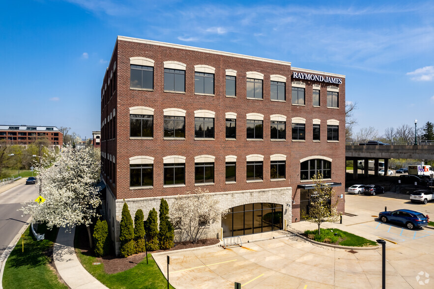 Primary Photo Of 251 Diversion St, Rochester Office For Lease