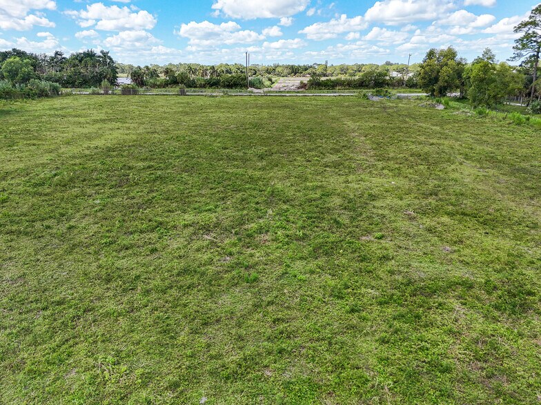 More Photos Of 2374 A Rd, Loxahatchee Groves Land For Sale