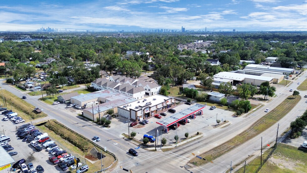 More Photos Of 2340 Blalock Rd, Houston General Retail For Sale