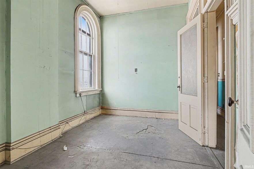 More Photos Of 116-118 N Main St, Goshen Specialty For Sale