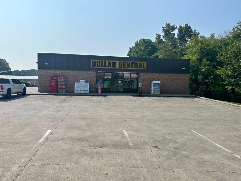 More Photos Of 3190 N Highway 411 Hwy, Englewood General Retail For Sale
