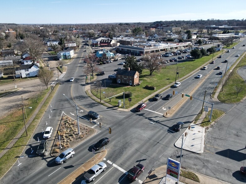 More Photos Of 2800 Princess Anne St, Fredericksburg Loft Creative Space For Sale