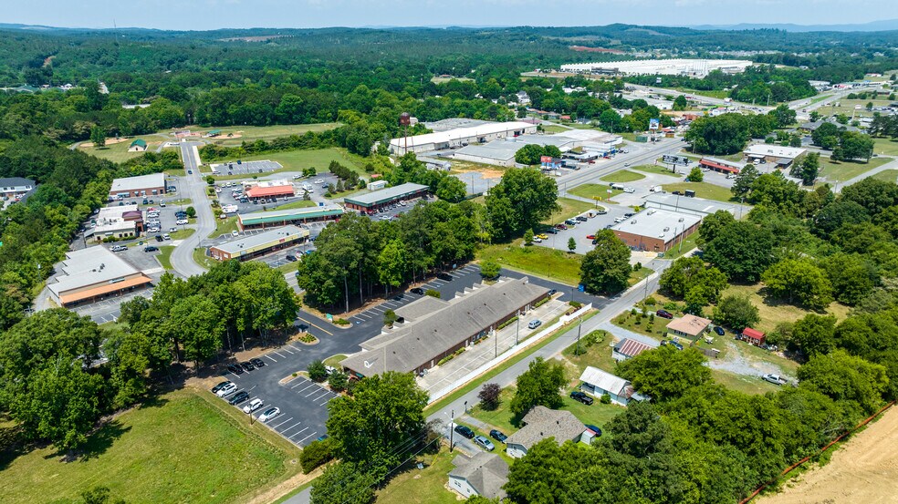 More Photos Of 6000 Joe Frank Harris Pky NW, Adairsville Healthcare For Lease