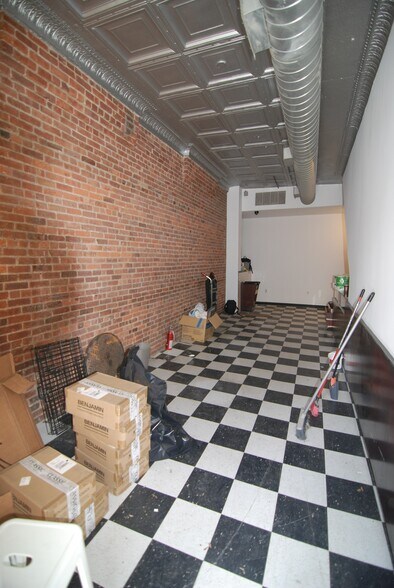 More Photos Of 19 Essex St, New York Storefront Retail Residential For Lease