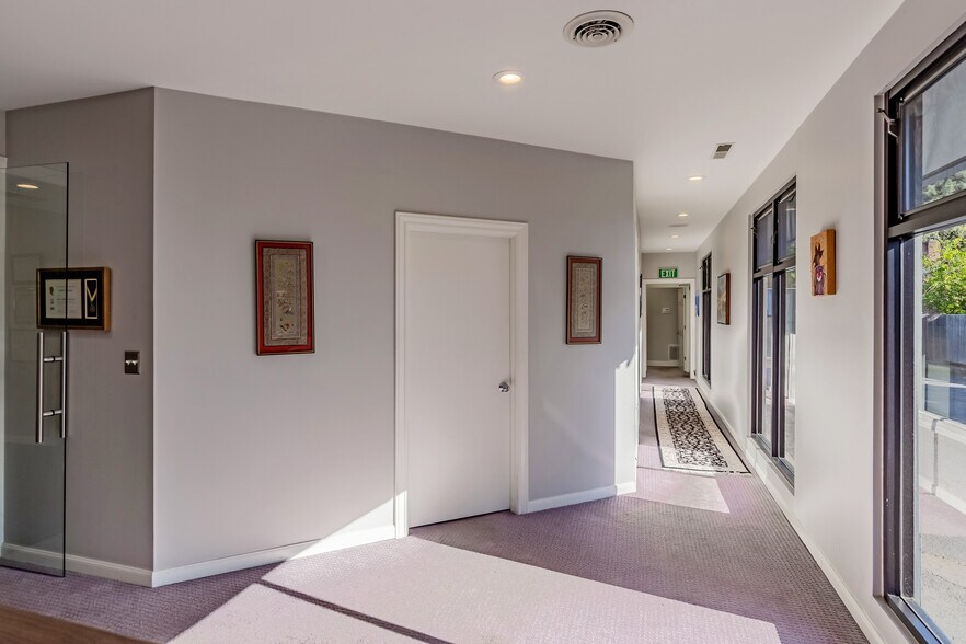 More Photos Of 2075 Pioneer Ct, San Mateo Medical For Lease