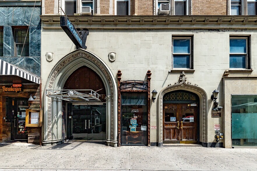 More Photos Of 305-311 W 57th St, New York Apartments For Lease