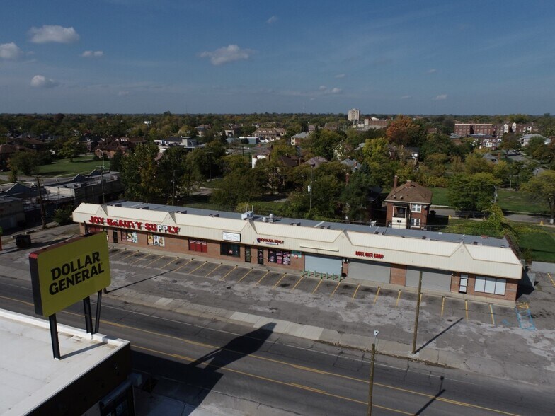 More Photos Of 3406-3430 Joy Rd, Detroit Storefront For Sale