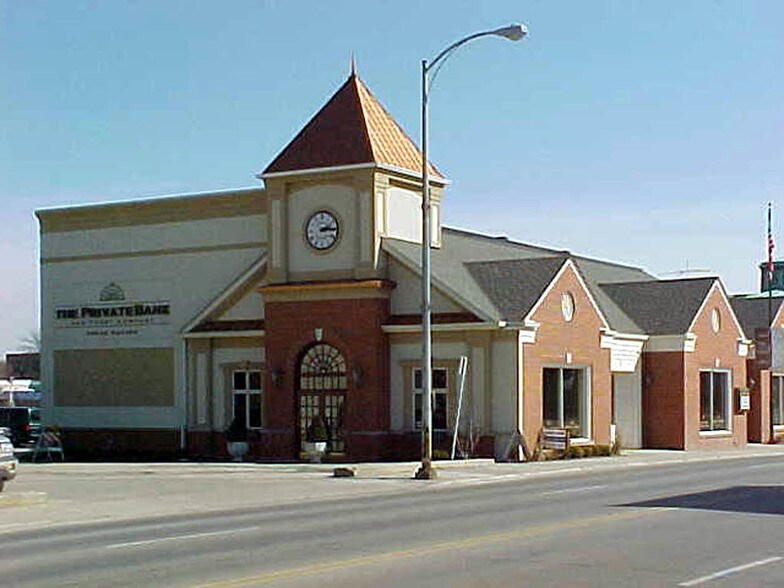 More Photos Of 24 S 2nd St, St Charles Bank For Sale