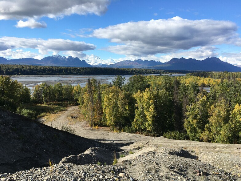 More Photos Of 4852 Parks hwy, Trapper Creek Land For Sale